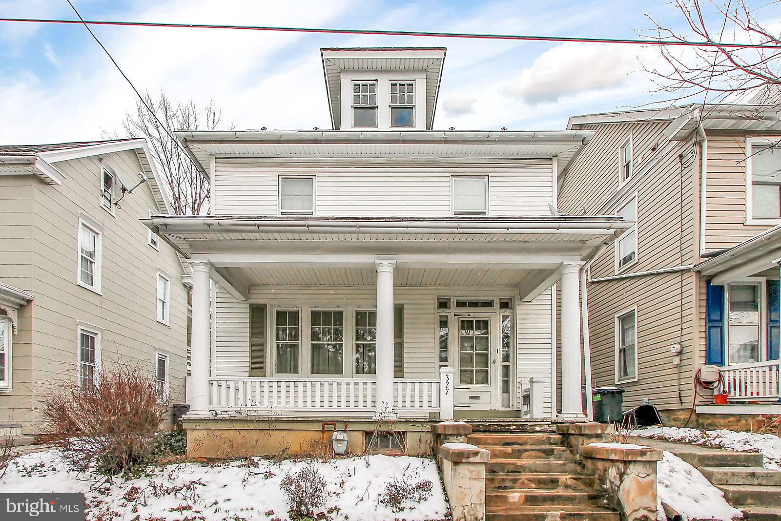 327 South Broad Street Lititz, PA 17543 - Photo 1 of 25 Front