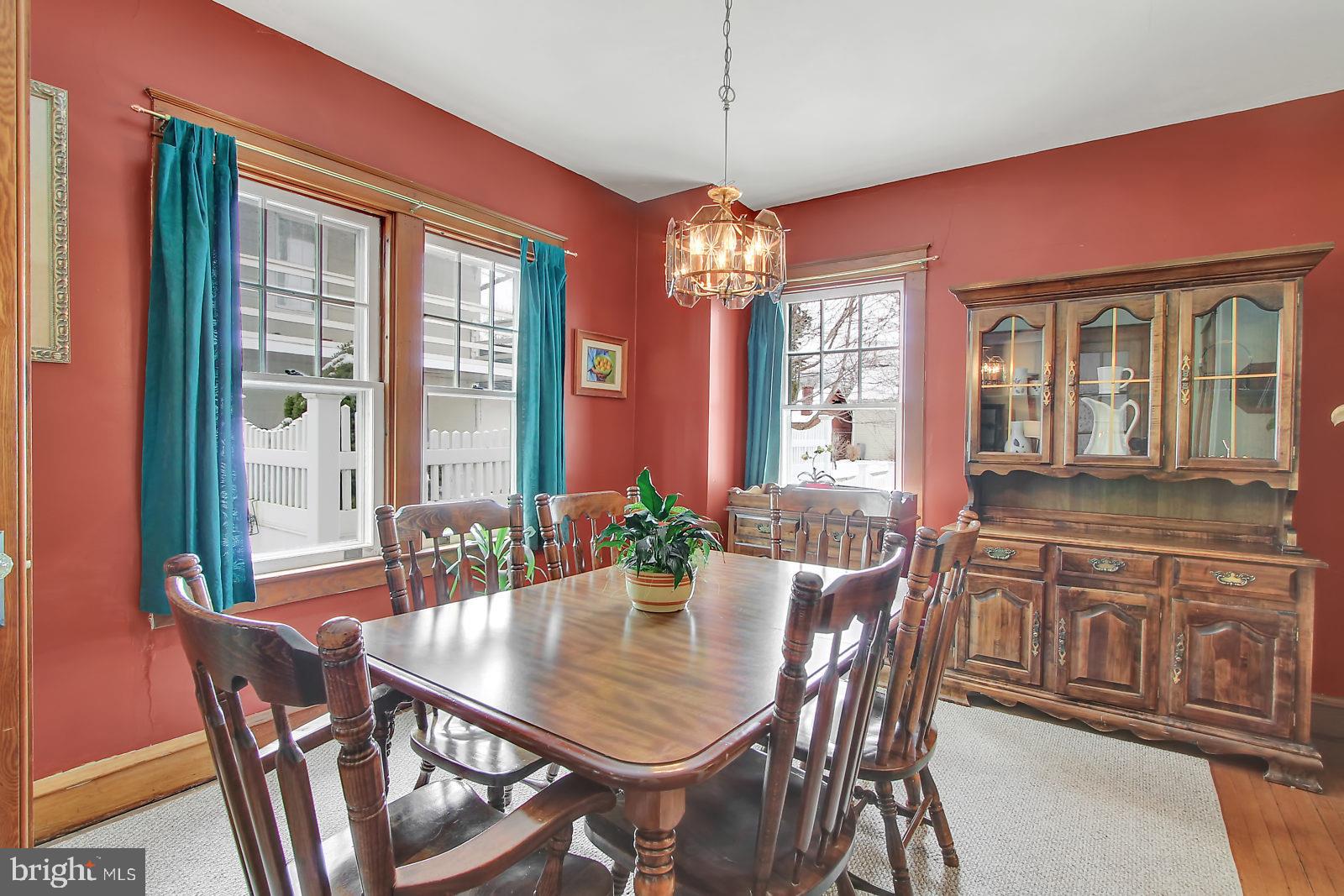 327 South Broad Street Lititz, PA 17543 - Photo 8 of 25 Dinning Room