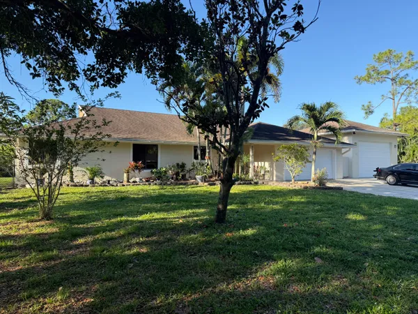 $895,500 | 8264 Palomino Drive, Lake Worth, FL 33467