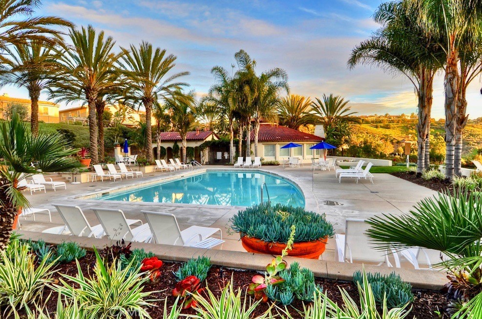 1609 Vista Luna San Clemente, CA 92673 - Photo 29 of 33 an outdoor space with seating space