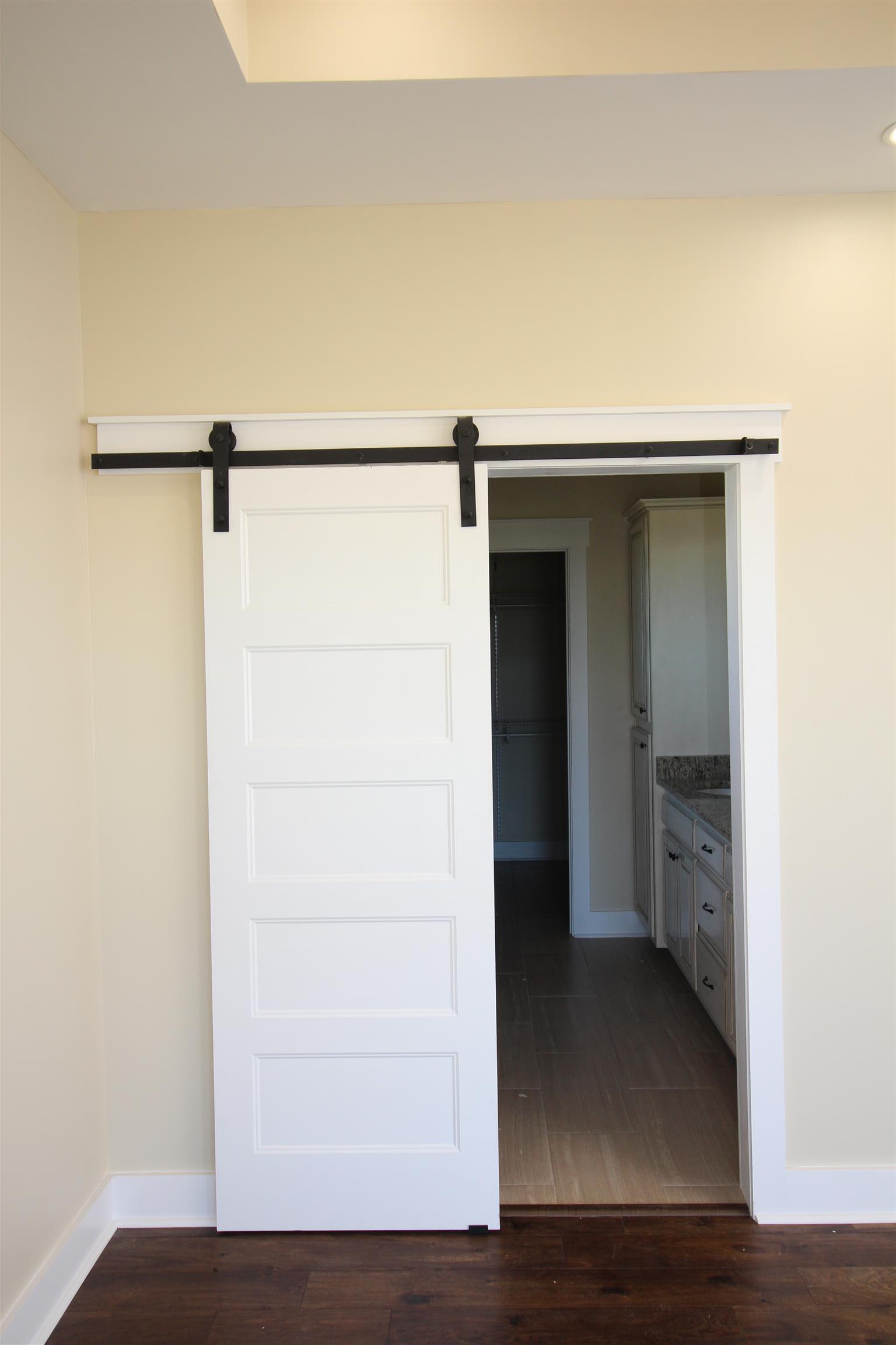 653 Tuck Road Lafayette, TN 37083 - Photo 14 of 25 Gallery Image 14