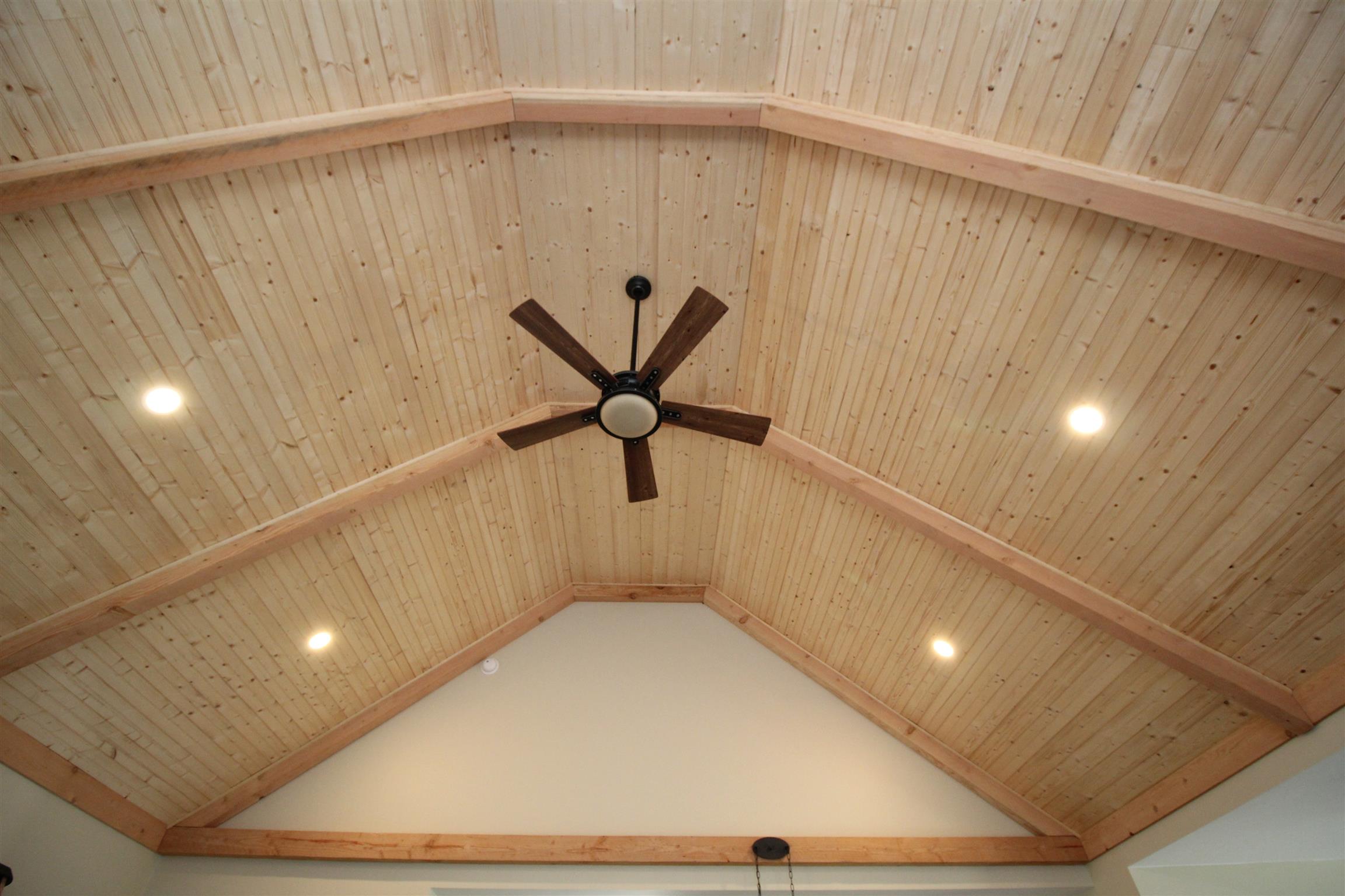 653 Tuck Road Lafayette, TN 37083 - Photo 6 of 25 Gallery Image 6