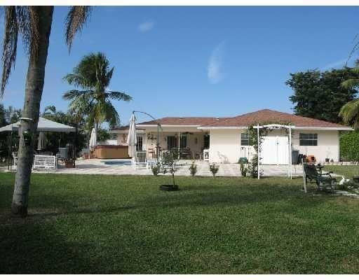 22588 Lanyard Street Boca Raton, FL 33428 - Photo 2 of 18 Photo 2