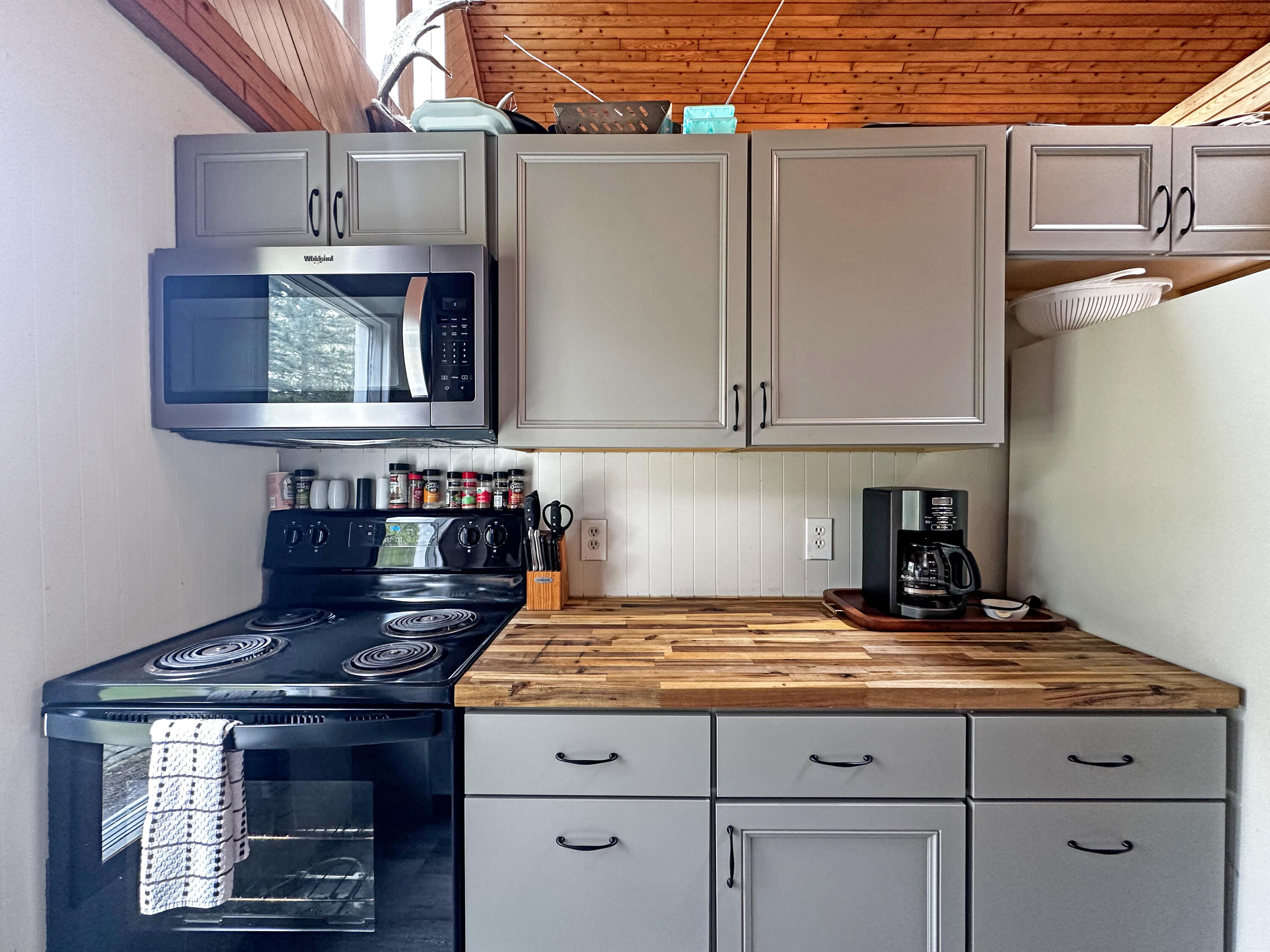 144 Sinclair Road St. David, ME 04773 - Photo 18 of 34 IMG_9758