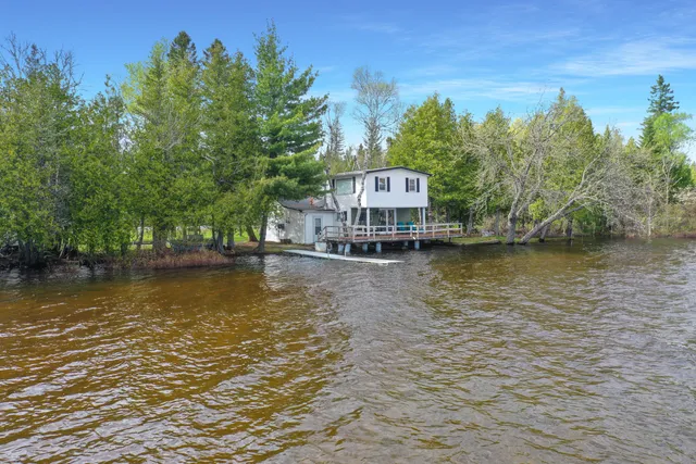 $246,000 | 144 Sinclair Road, St. David, ME 04773