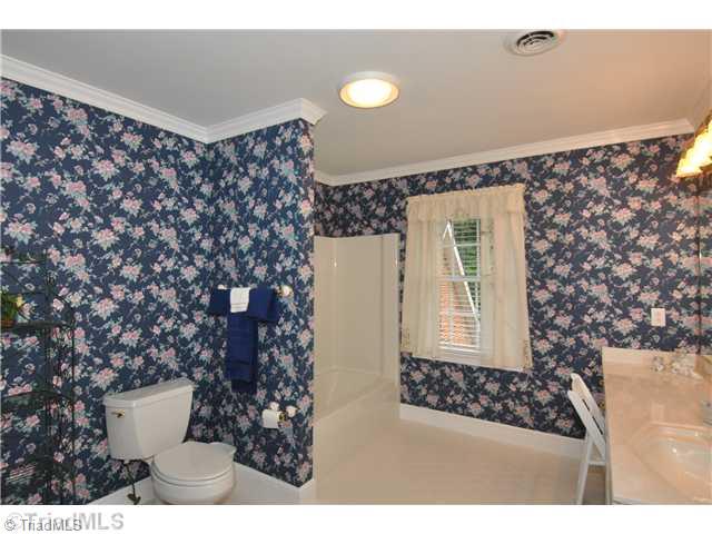 7996 Idols Road Clemmons, NC 27012 - Photo 12 of 16 Other Bath.