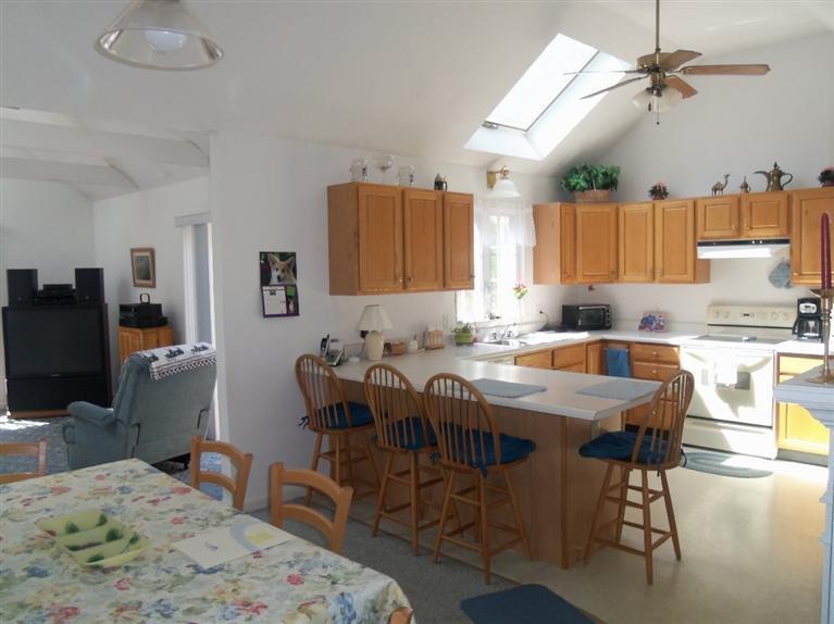 31 Monomoscoy Road Mashpee, MA 02649 - Photo 11 of 33 Additional Photo