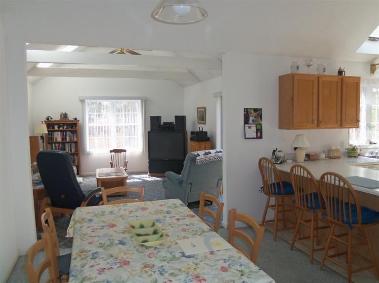 31 Monomoscoy Road Mashpee, MA 02649 - Photo 12 of 33 Additional Photo