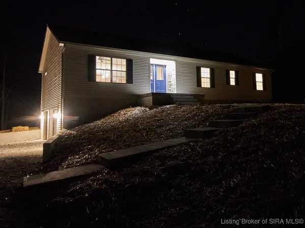 $379,000 | 4517 Fairview Church Road Southwest, Corydon, IN 47112