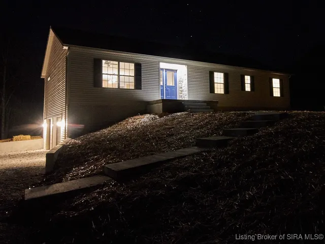 $379,000 | 4517 Fairview Church Road Southwest, Corydon, IN 47112