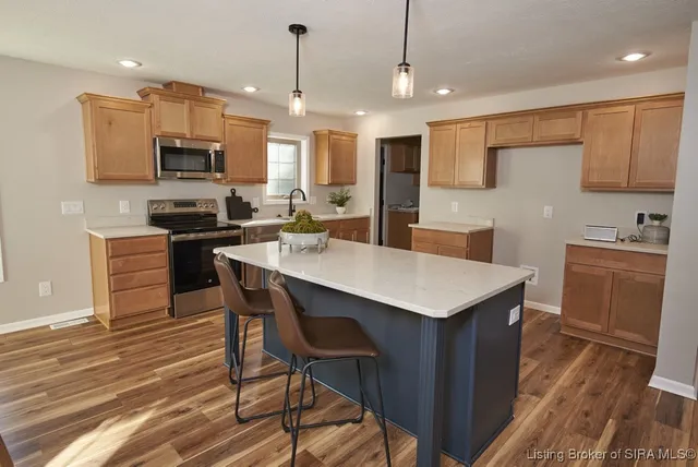 $379,000 | 4517 Fairview Church Road Southwest, Corydon, IN 47112