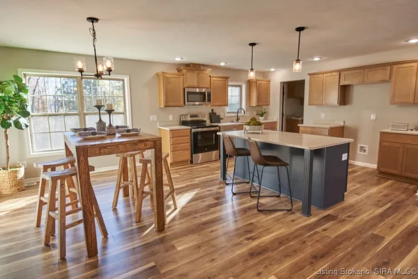 $379,000 | 4517 Fairview Church Road Southwest, Corydon, IN 47112