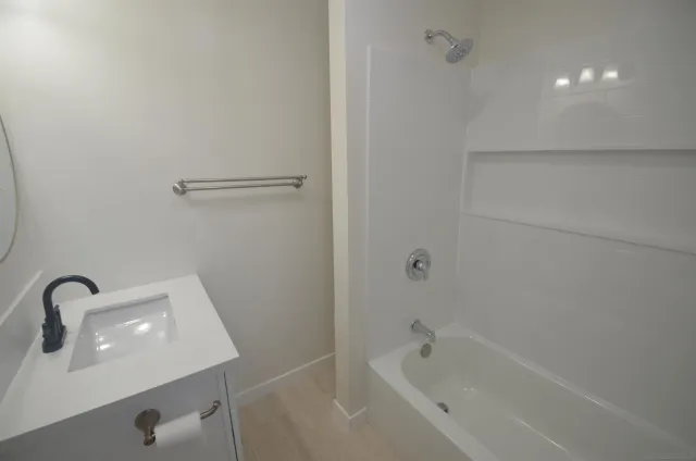 a bathroom with a bathtub