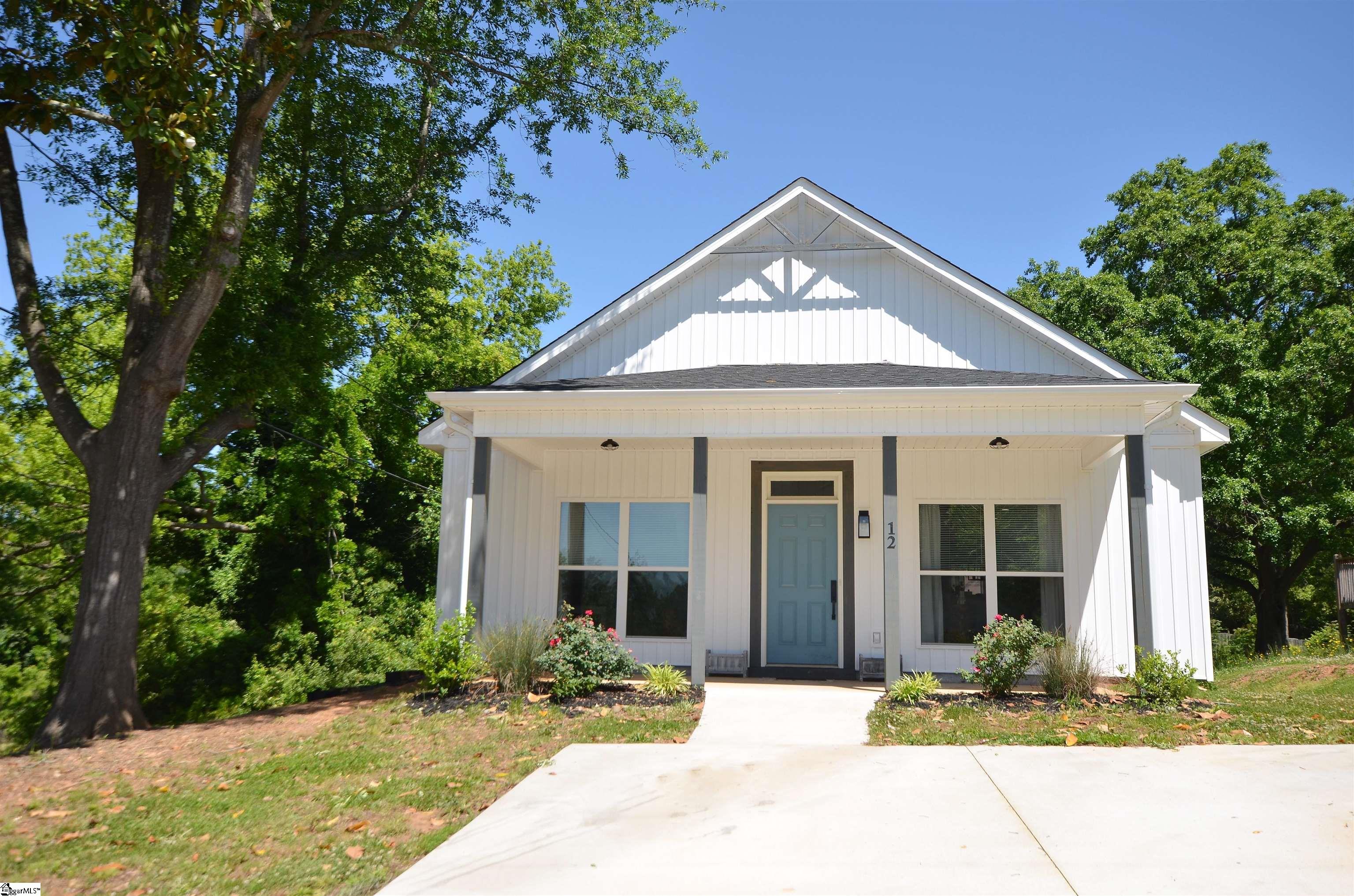 12 Henderson Street Inman, SC 29349 - Photo 1 of 14