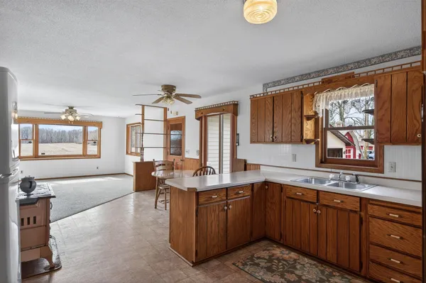 $650,000 | 2270 397th Avenue Northeast, Stanchfield, MN 55080