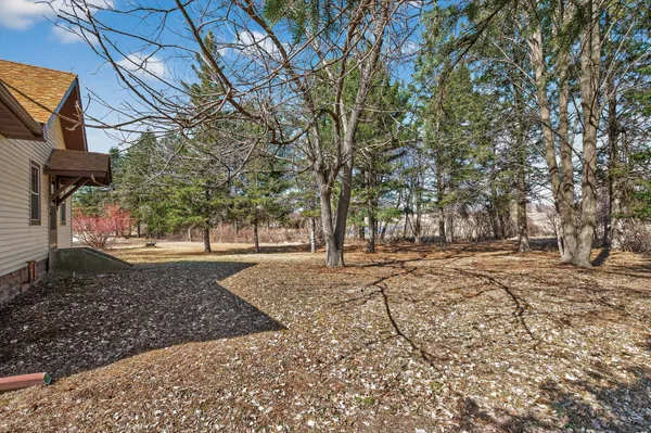 $650,000 | 2270 397th Avenue Northeast, Stanchfield, MN 55080