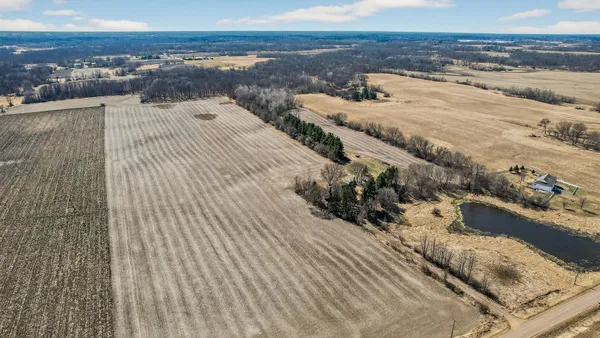 $650,000 | 2270 397th Avenue Northeast, Stanchfield, MN 55080