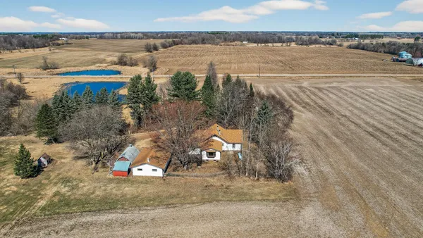 $650,000 | 2270 397th Avenue Northeast, Stanchfield, MN 55080