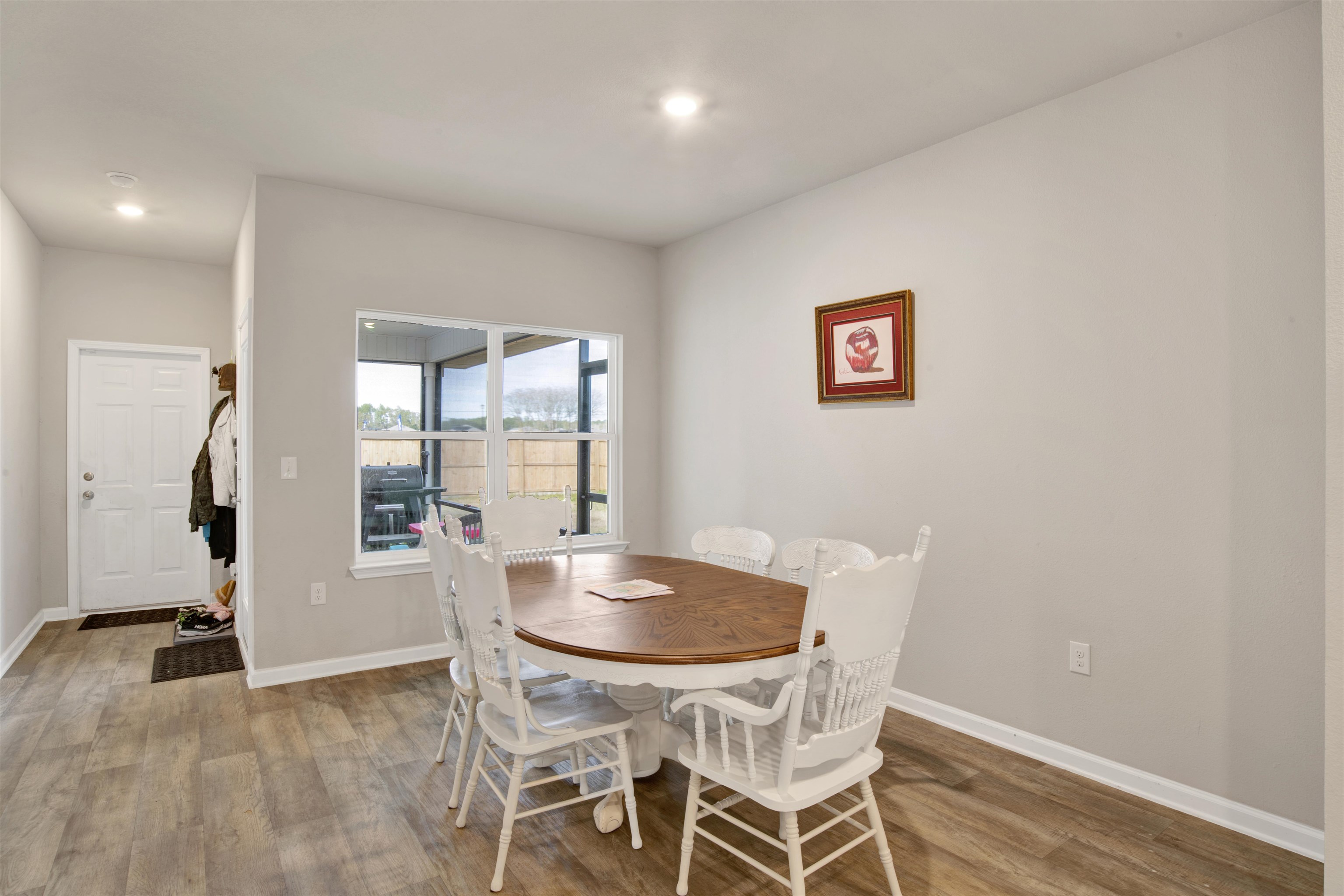24101 Veranda Circle Elberta, AL 36530 - Photo 14 of 30 Dining Area
