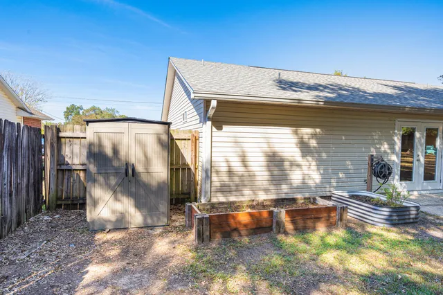 $369,000 | 7933 Skyview Boulevard, Navarre, FL 32566