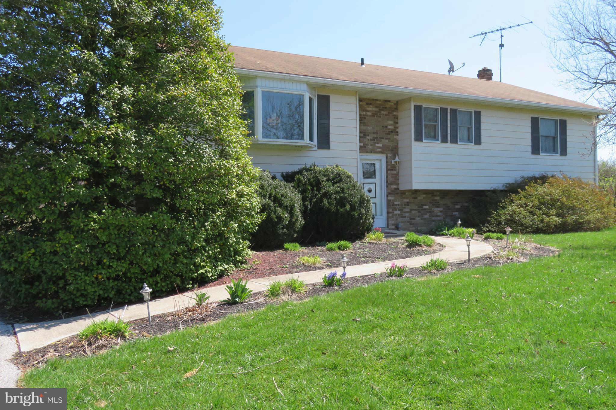 120 Babylon Road Littlestown, PA 17340 - Photo 1 of 22 Exterior (Front)