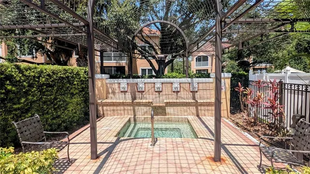 $1,995 | 4126 Central Sarasota Parkway, Unit 2011, Sarasota, FL 34238