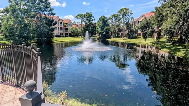 $1,995 | 4126 Central Sarasota Parkway, Unit 2011, Sarasota, FL 34238