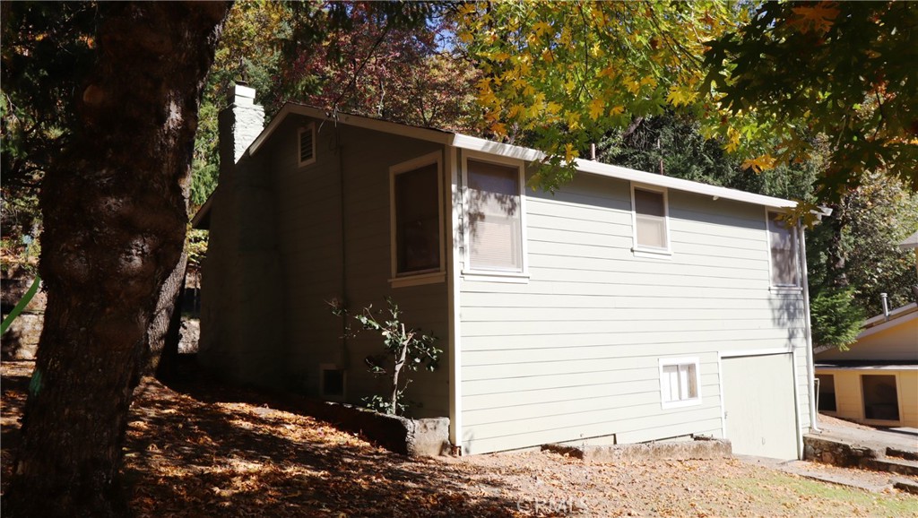 10785 Loch Lomond Road Middletown, CA 95461 - Photo 3 of 20