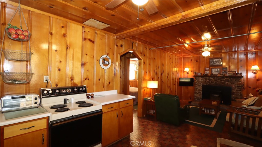 10785 Loch Lomond Road Middletown, CA 95461 - Photo 7 of 20