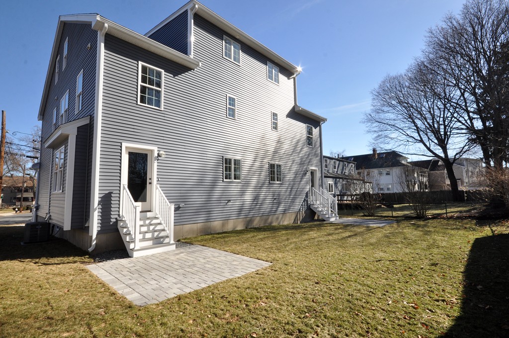 40 Webcowet Road, Unit 40 Arlington, MA 02474 - Photo 3 of 28 Gallery Image 3