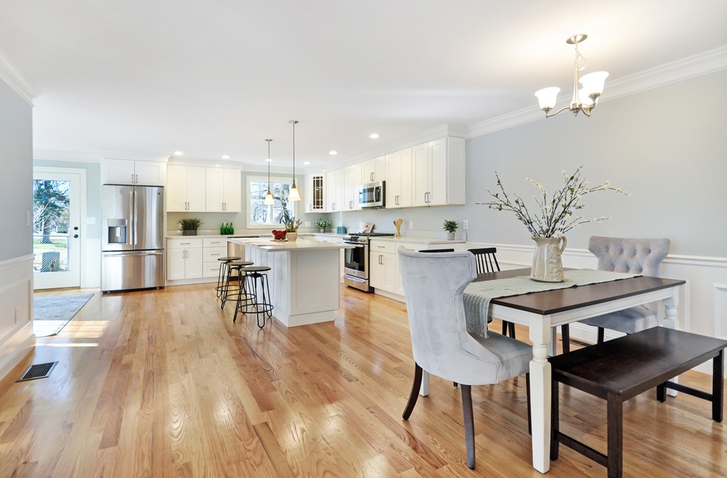40 Webcowet Road, Unit 40 Arlington, MA 02474 - Photo 7 of 28 Gallery Image 7