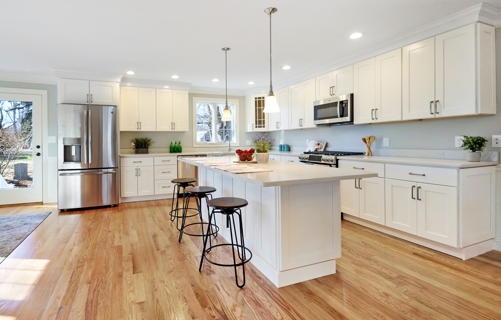 40 Webcowet Road, Unit 40 Arlington, MA 02474 - Photo 8 of 28 Gallery Image 8