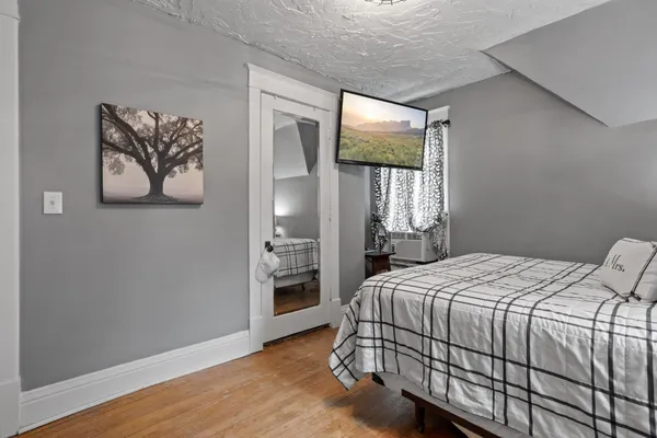 $359,000 | 429 9th Avenue South, Fargo, ND 58103