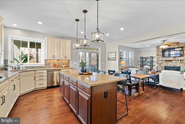 $4,200 | 15716 Rachel Place, Haymarket, VA 20169