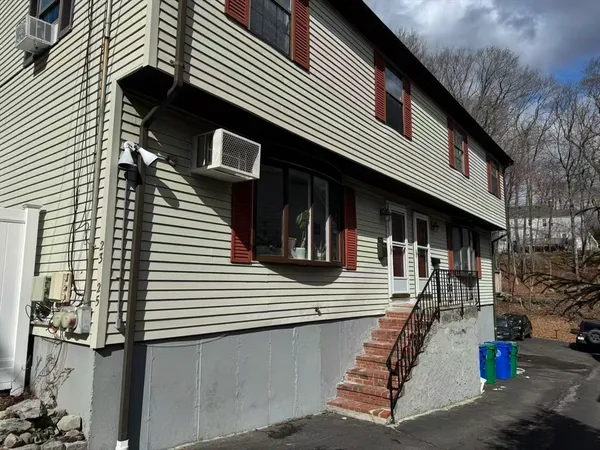 $3,400 | 23 Thurston Road, Unit 23, Newton, MA 02464