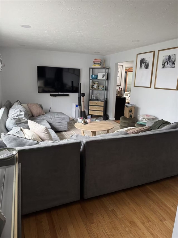 23 Thurston Road, Unit 23 Newton, MA 02464 - Photo 5 of 16