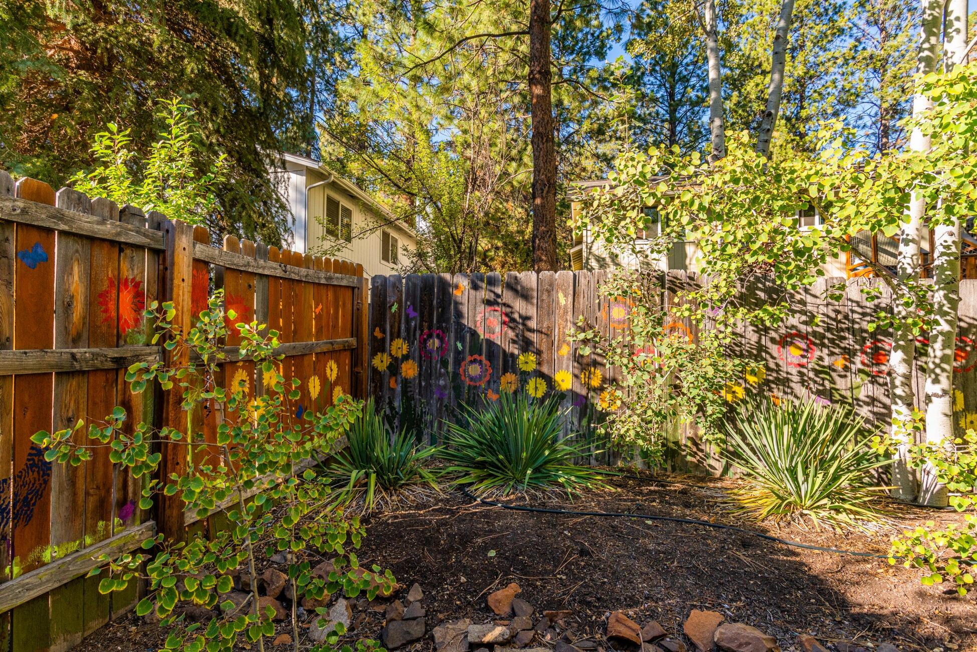 1832 Southwest Forest Ridge Avenue Bend, OR 97702 - Photo 28 of 30 batch_1832 SW Forest Ridge Ave 32 of 34