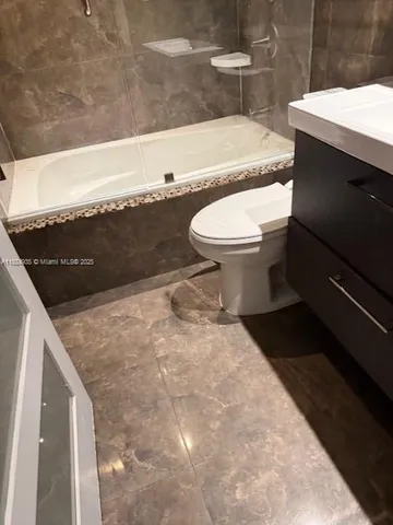 $1,800 | 1255 Pennsylvania Avenue, Unit 108, Miami Beach, FL 33139