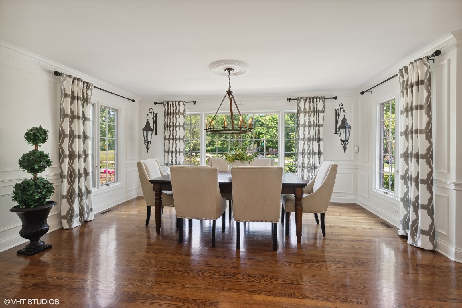 440 King Muir Road Lake Forest, IL 60045 - Photo 10 of 36 a view of a dining room with furniture window and wooden floor