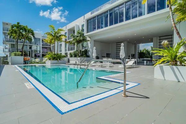 $12,000 | 111 Southeast 1st Avenue, Unit 514, Delray Beach, FL 33444