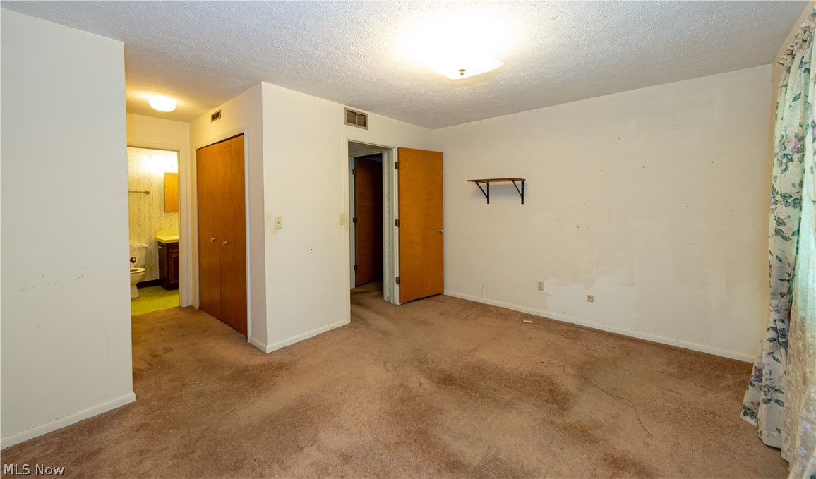 984-986 Clark Road Wadsworth, OH 44281 - Photo 20 of 35 Gallery Image 20