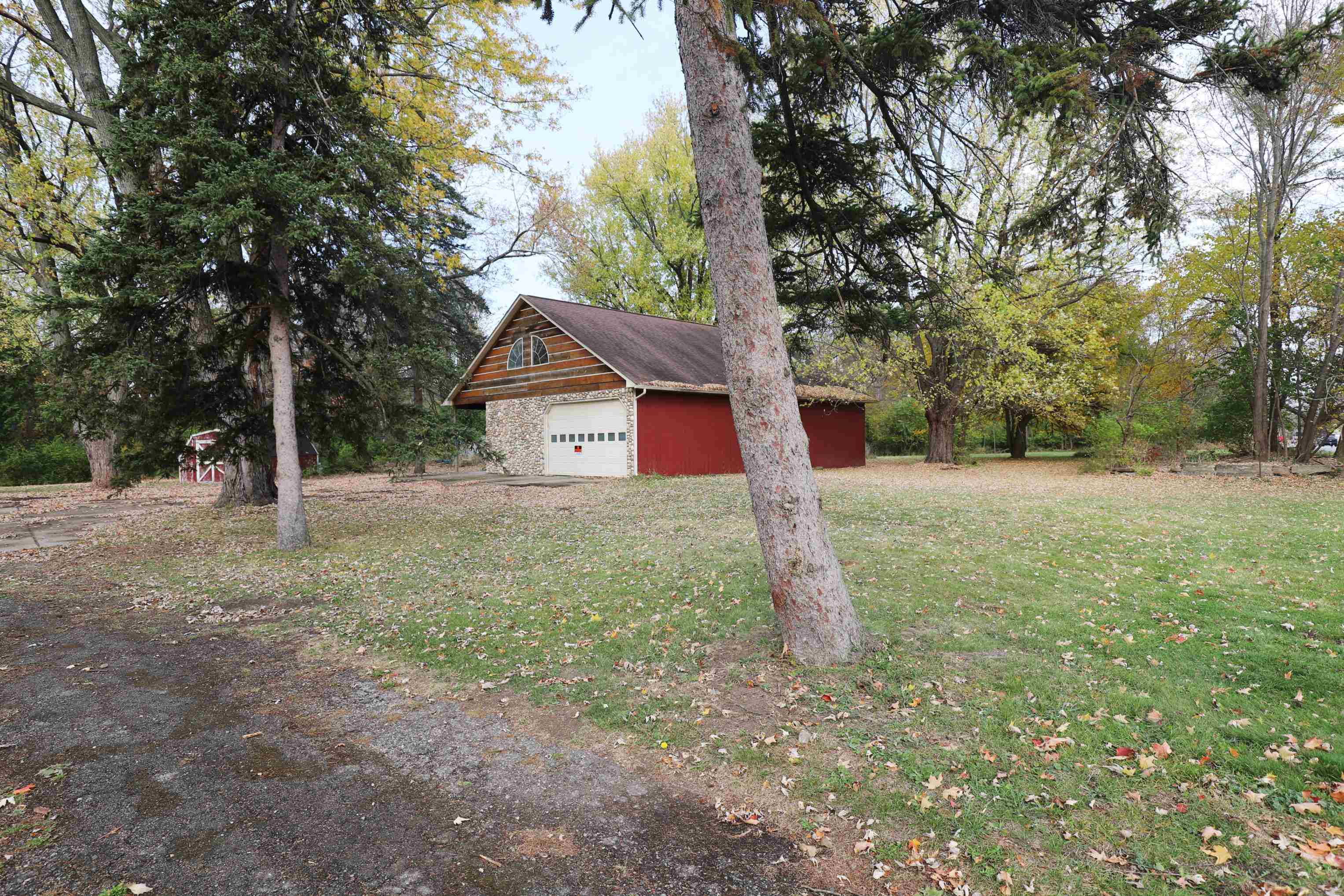 1569 Flushing Road Flushing, MI 48433 - Photo 37 of 44 50159811-71971cf7-ca9d-4535-880d-098544387d21.JPG