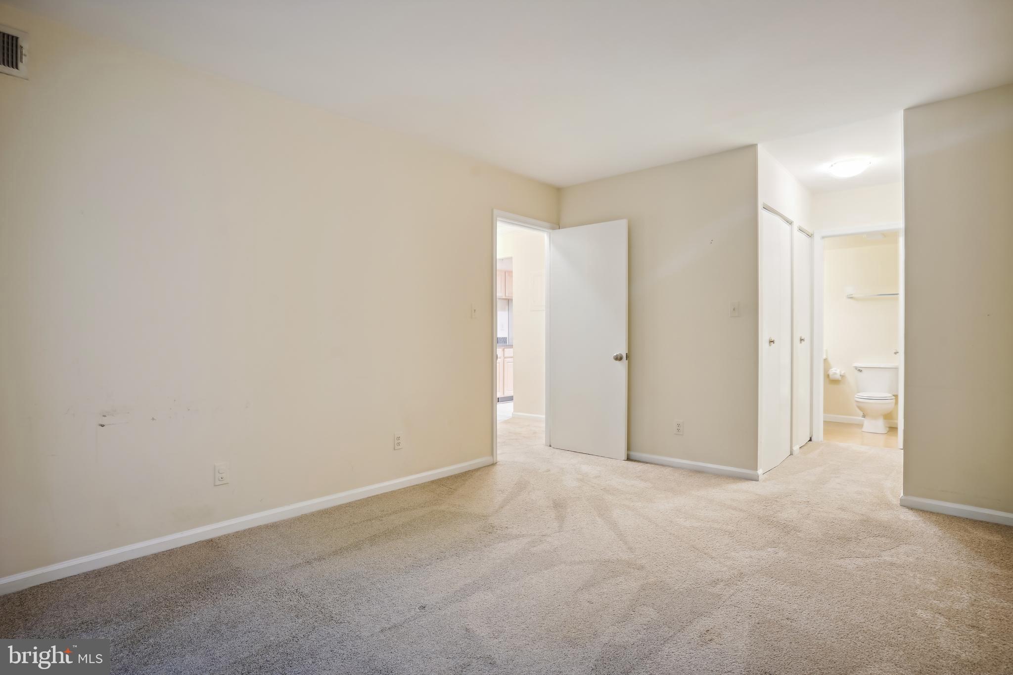 5806 Cove Landing Road, Unit 202 Burke, VA 22015 - Photo 15 of 30 Primary Bedroom