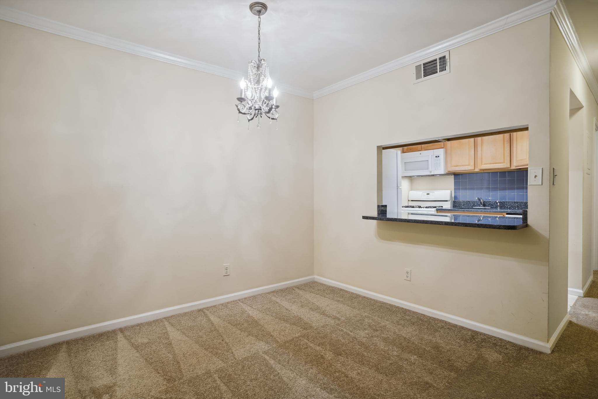 5806 Cove Landing Road, Unit 202 Burke, VA 22015 - Photo 9 of 30 Dining Area