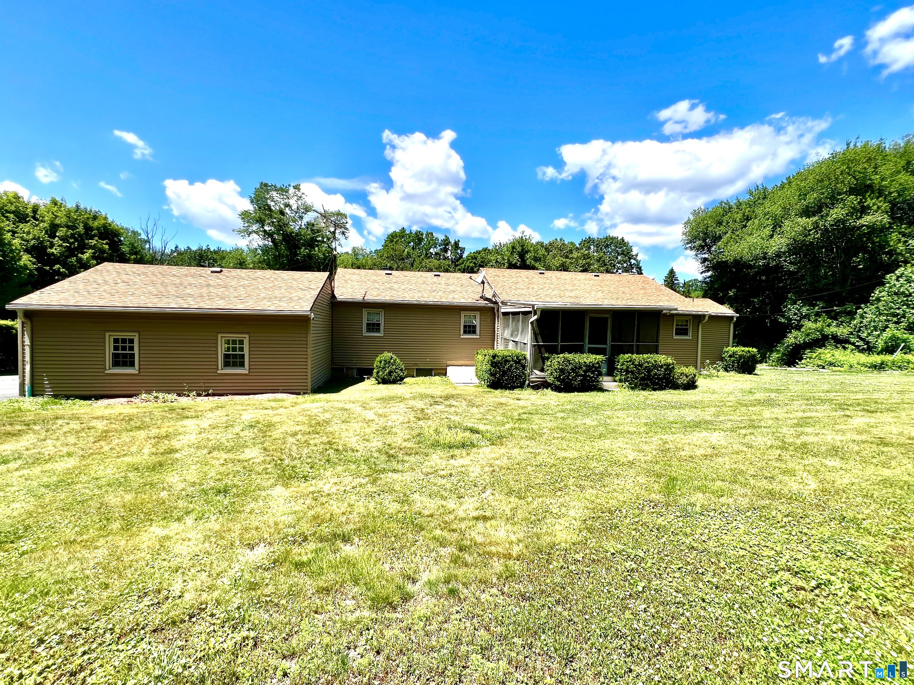 73 Shelton Road Oxford, CT 06478 - Photo 8 of 14
