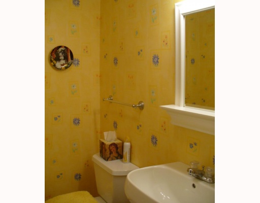 7 Thomas Lane Hope Valley, RI 02832 - Photo 4 of 12 Other.