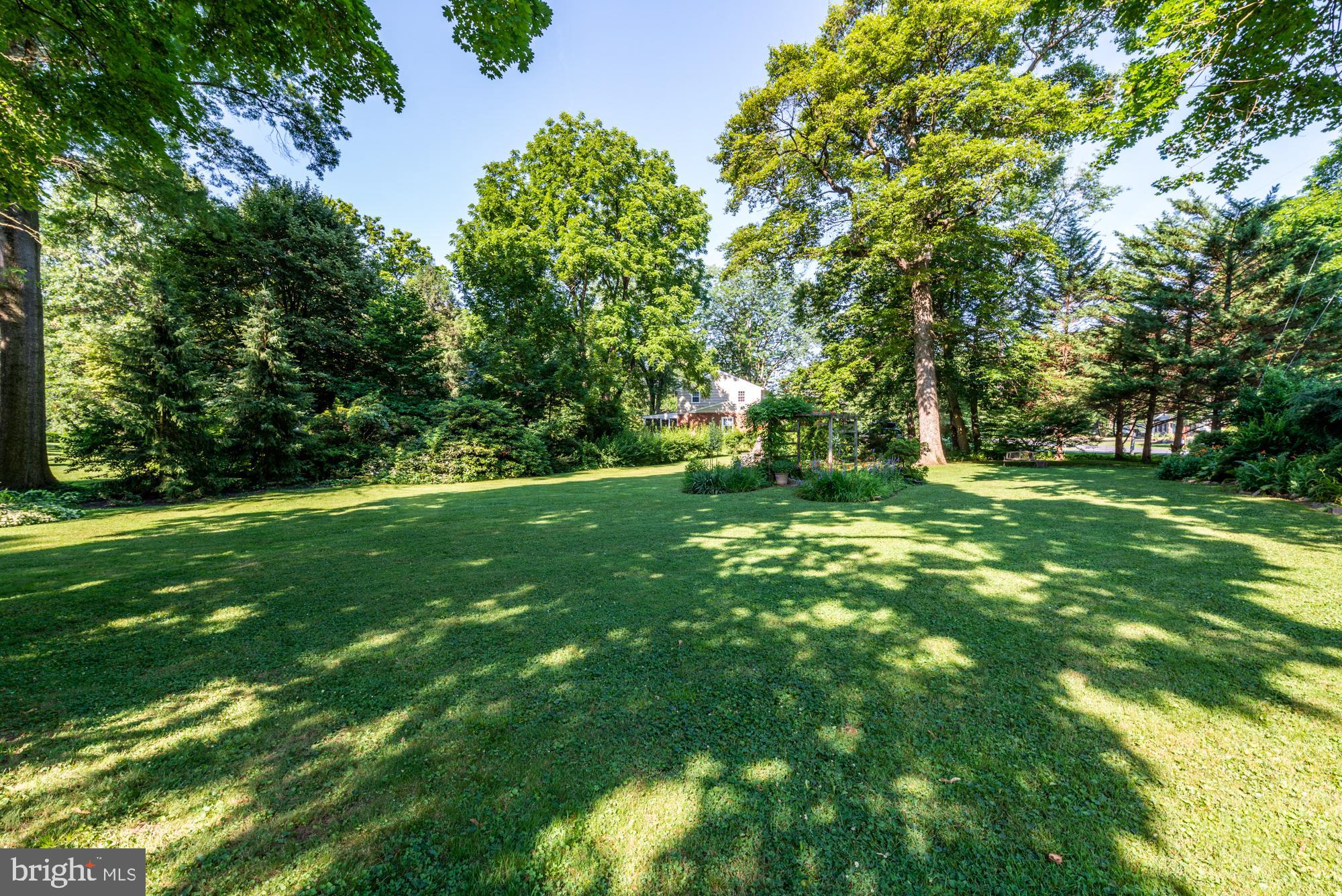 1599 Mission Road Lancaster, PA 17601 - Photo 24 of 28 Yard