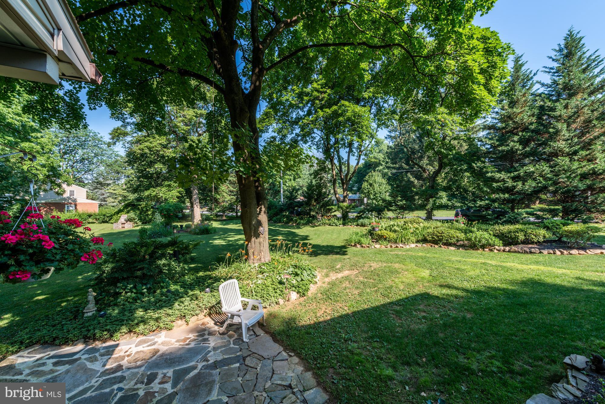 1599 Mission Road Lancaster, PA 17601 - Photo 25 of 28 Yard