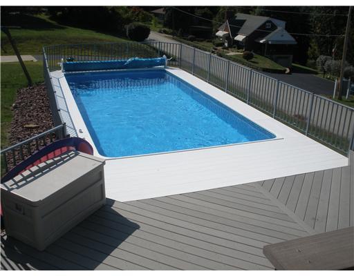 1099 Finchley Road North Huntingdon, PA 15642 - Photo 17 of 18 Swimming Pool/Hot Tub/Sauna.