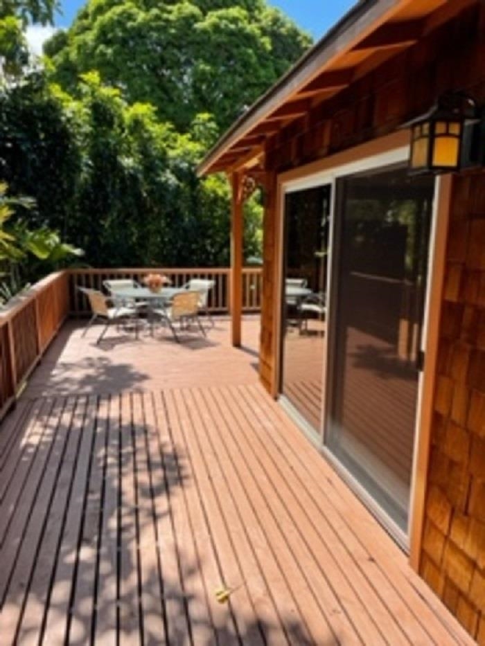 321 West Kuiaha Road Haiku, HI 96708 - Photo 4 of 27 a view of backyard with sitting area